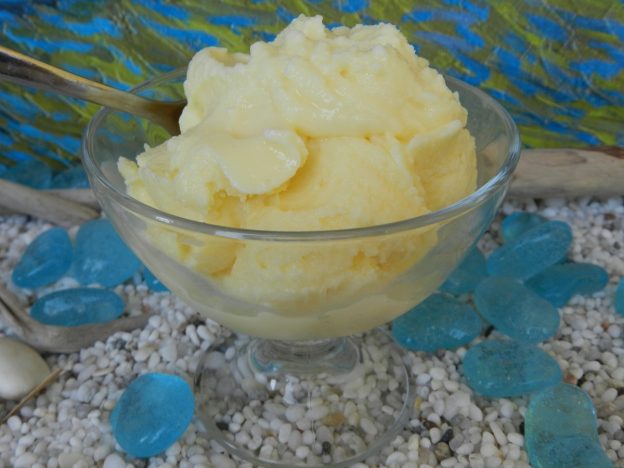 Gelato alla vaniglia