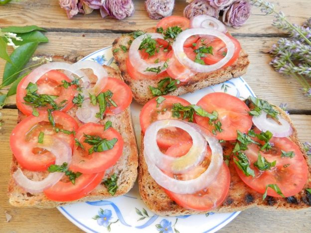 Bruschetta al pomodoro