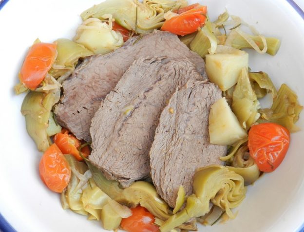 Carne in Umido con Carciofi